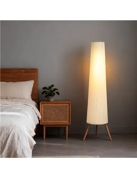 HOMCOM Three-Level Tripod Floor Lamp - White