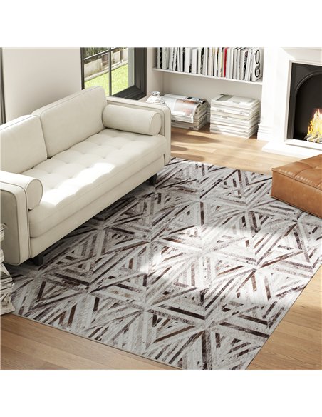 HOMCOM Modern Area Rug, Triangle Pattern Non-Slip Washable Rug, Chenille Floor Carpet for Living Room, Bedroom, Dining Room, Hom