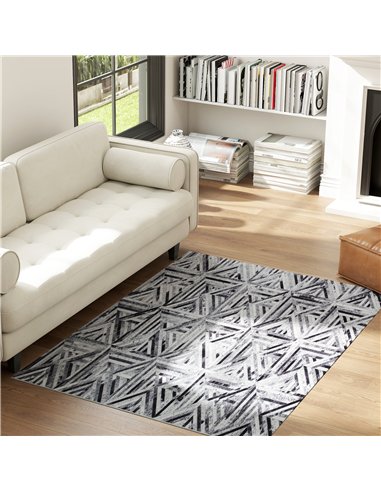 HOMCOM Modern Area Rug, Triangle Pattern Non-Slip Washable Rug, Chenille Floor Carpet for Living Room, Bedroom, Dining Room, Hom