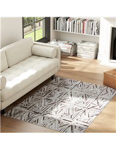 HOMCOM Modern Area Rug, Triangle Pattern Non-Slip Washable Rug, Chenille Floor Carpet for Living Room, Bedroom, Dining Room, Hom 2