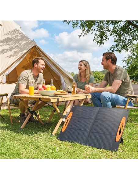 HOMCOM 100W Portable Solar Panel, Foldable Solar Charger with USB-A & USB-C Fast Charging Output, IP67 Waterproof for Mobile Pho