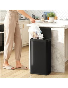 HOMCOM 45L Kitchen Sensor Bin - Black 2