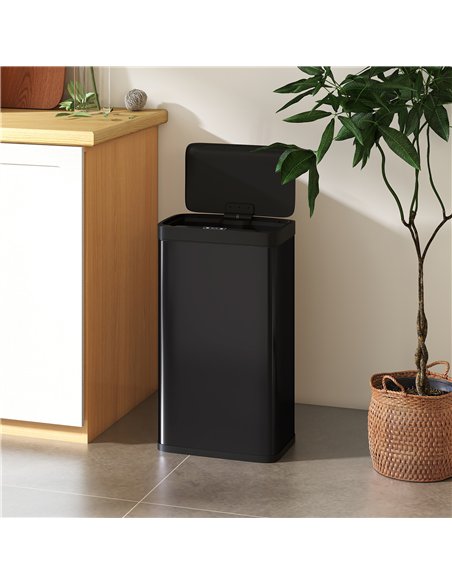 HOMCOM 45L Kitchen Sensor Bin - Black