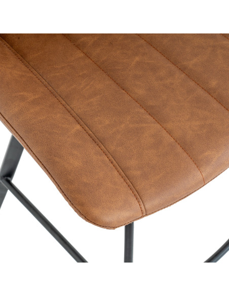 High-quality metal and wood construction of Hill Interiors SKU 24376 Malmo Tan Swivel Bar Stool, detailed view for UK customers