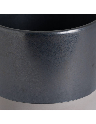 Buy Hill Interiors 19942 Large Metallic Grey Ceramic Planter online in UK with fast delivery from FastDaddy UK, your furniture