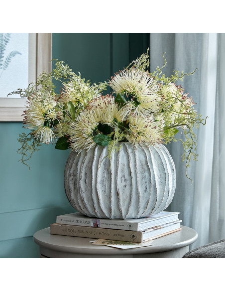 Full dimensions and specifications of Hill Interiors Lorenzo Rotund Fin Vase 23971: Height 20.50cm, Width 30.50cm, perfect for