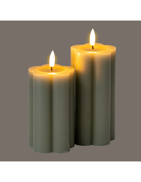 High-quality metal and wood construction of Hill Interiors SKU 24273 Luxe Collection Natural Glow 2.75x6 Grey Pillar LED Candle