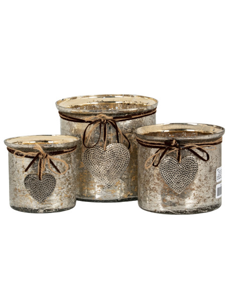 High-quality metal and wood construction of Hill Interiors SKU 22414 Mercury Hammered Heart Large Candle Holder, detailed view