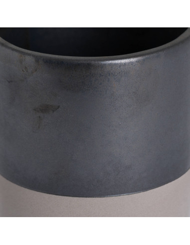 Buy Hill Interiors 19943 Metallic Grey Ceramic Planter online in UK with fast delivery from FastDaddy UK, your furniture expert