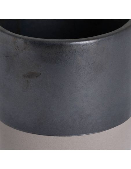 Buy Hill Interiors 19943 Metallic Grey Ceramic Planter online in UK with fast delivery from FastDaddy UK, your furniture expert