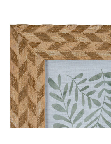 High-quality metal and wood construction of Hill Interiors SKU 24637 Nord Photo Frame 4X6, detailed view for UK customers.