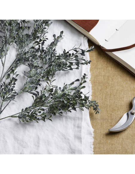 Buy Hill Interiors 22735 Blackened Grass Spray Stem online in UK with fast delivery from FastDaddy UK, your furniture expert.