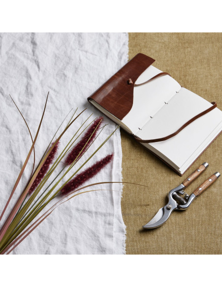 Hill Interiors Ruby Triple Grass Stem 22738 - Authentic Hill Interiors furniture directly from FastDaddy UK. Exclusive collecti