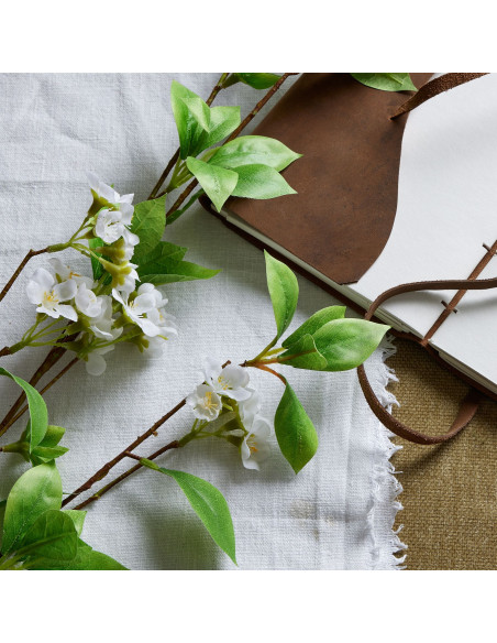 Buy Hill Interiors 22625 Tall Mock Orange Spray online in UK with fast delivery from FastDaddy UK, your furniture expert.