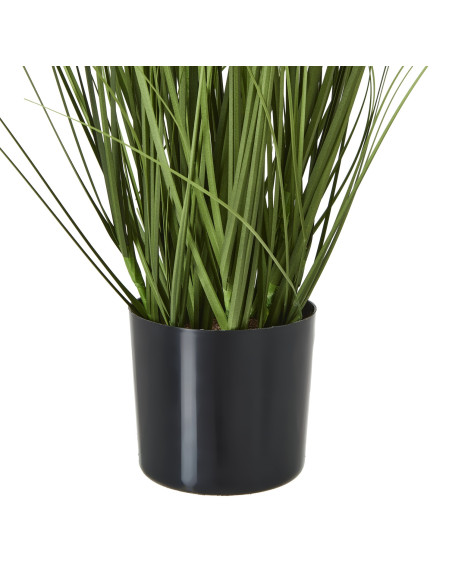 High-quality metal and wood construction of Hill Interiors SKU 23717 White Agapanthus Plant In Pot, detailed view for UK custom