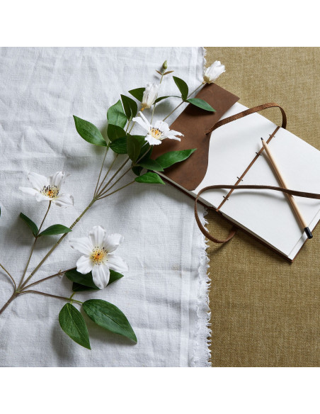 Hill Interiors White Florida Clematis 22630 - Authentic Hill Interiors furniture directly from FastDaddy UK. Exclusive collecti