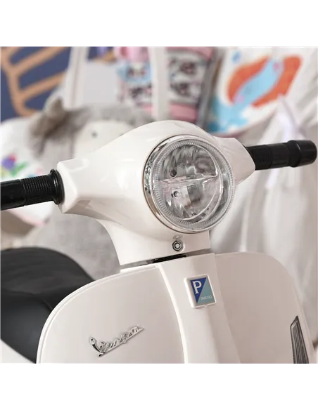 HOMCOM Vespa Licensed 6V Kids Electric Motorbike Ride On Motorcycle  Battery Powered for 18-36 Months with Horn Headlight White