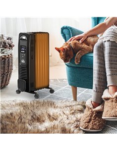 HOMCOM 1500W Digital Oil Filled Radiator, 7 Fin, Portable Electric Heater with LED Display, Built-in Timer, 3 Heat Settings, Saf 2