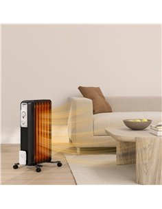 HOMCOM 1.5kW Seven Fin Oil-Filled Radiator - Black 2