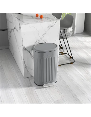 HOMCOM 30L Metal Kitchen Bin, with Soft-Close Lid - Grey