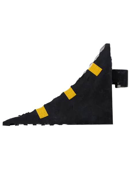 HOMCOM 2 PCs Rubber Wheel Chocks Heavy Duty Blocks for Vehicles, Cars, Caravan, Trailer with Handle 25L x 16W x 19H cm