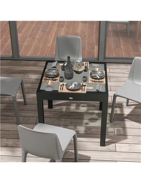 Outsunny Extending Garden Table, Outdoor Dining Table with Aluminium Frame and Tempered Glass Tabletop, 80/160 x 80 x 75 cm, Bla