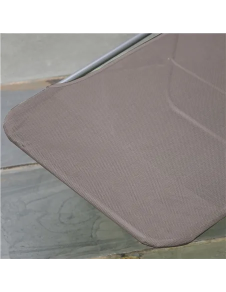 Outsunny Outdoor Foldable Sun Lounger, Adjustable Backrest Garden Recliner Sun Lounger Chair with Headrest Pillow, Coffee