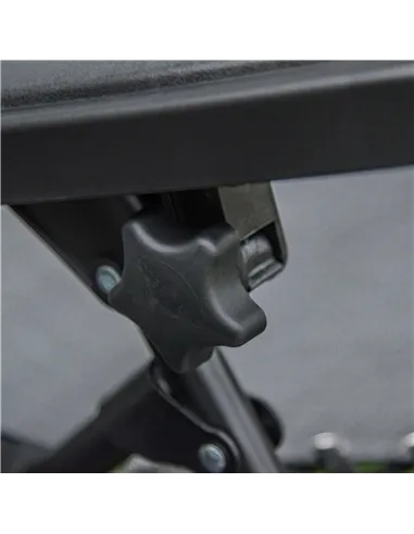 Outsunny Foldable Reclining Garden Chair with Headrest, Zero Gravity Deck Sun Lounger Seat Chair with Footrest, Armrest, Cup Hol