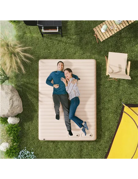 Outsunny Double Inflatable Mattress, with Built-In Pump - White