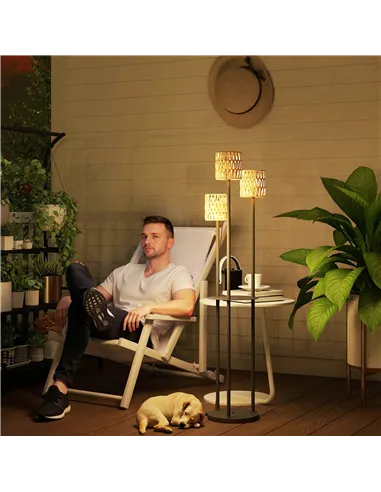 Outsunny Boho Rattan Floor Lamp, 3-Lights Rattan Lamp with Shelf, Freestanding Solar Garden Light with Auto On/Off Lights, IP44 