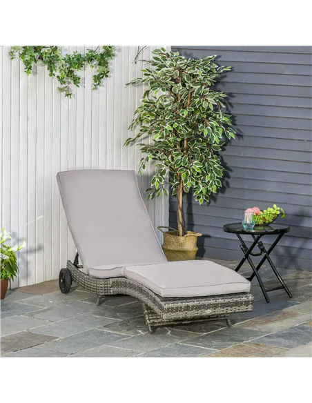 Outsunny Patio Wicker Chaise Lounge Chair, Outdoor PE Rattan Sun Lounger with Adjustable Backrest and 2 Wheels, Grey