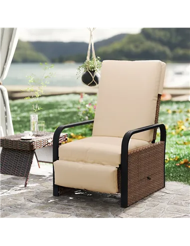 Outsunny 140° Reclining Rattan Armchair - Brown/Khaki