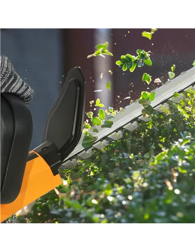 Outsunny 20" Cordless Hedge Trimmer, 18V Electric Hedge Cutter with 51cm Dual Action Blade, 2 x 4000mAh Batteries and Brushless 