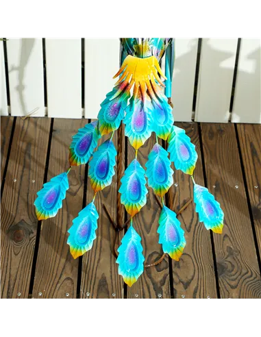 Outsunny Peacock Garden Statue, Standing Garden Ornament, Metal Garden Gift with Stakes for Patio Pond Landscape Decoration, Mul