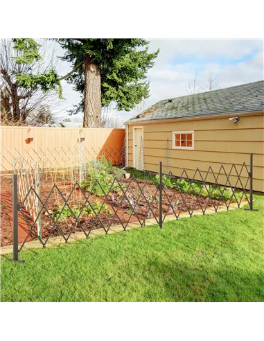 Outsunny Expanding Trellis Fence Freestanding Movable Fence Foldable Garden Screen Panel Aluminium, 405cm x 103.5cm, Dark Brown