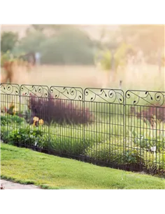Outsunny Decorative Garden Fencing, 4PCs Outdoor Picket Fence Panels, 43in x 11.5ft Rustproof Metal Wire Landscape Flower Bed Bo 2