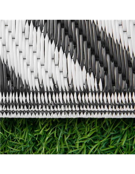 Outsunny Outdoor Rug Reversible Mat Plastic Straw Rug Portable RV Camping Mat for Garden Deck Picnic Indoor, 121 x 182 cm (4 x 6