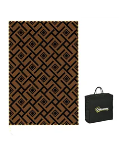 Outsunny Plastic Straw Reversible RV Outdoor Rug with LED String Light, 182 x 274cm, Brown and Black