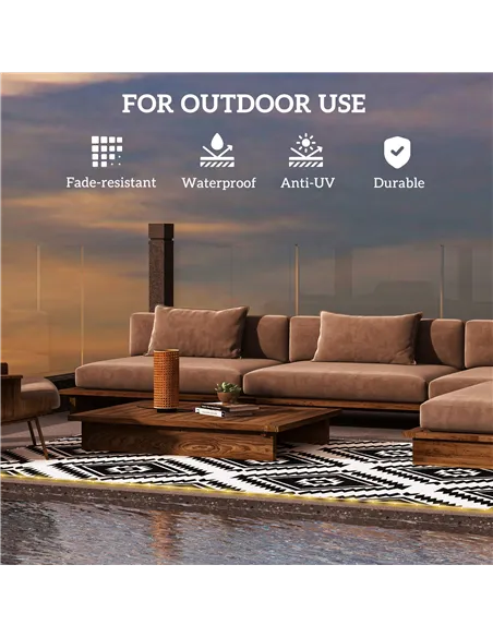 Outsunny Plastic Straw Reversible RV Outdoor Rug with LED String Light, 182 x 274cm, Black and White