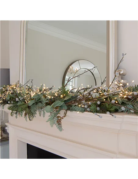 Hill Interiors 2.75m\9ft Plug-In LED 8 Sequence Warm White Cluster String 22047