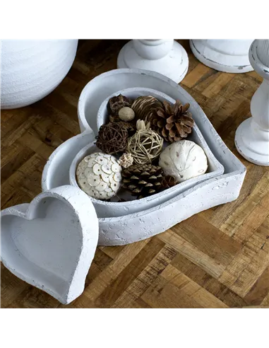 Hill Interiors Set Of Three Large Matt White Ceramic Dishes 22251